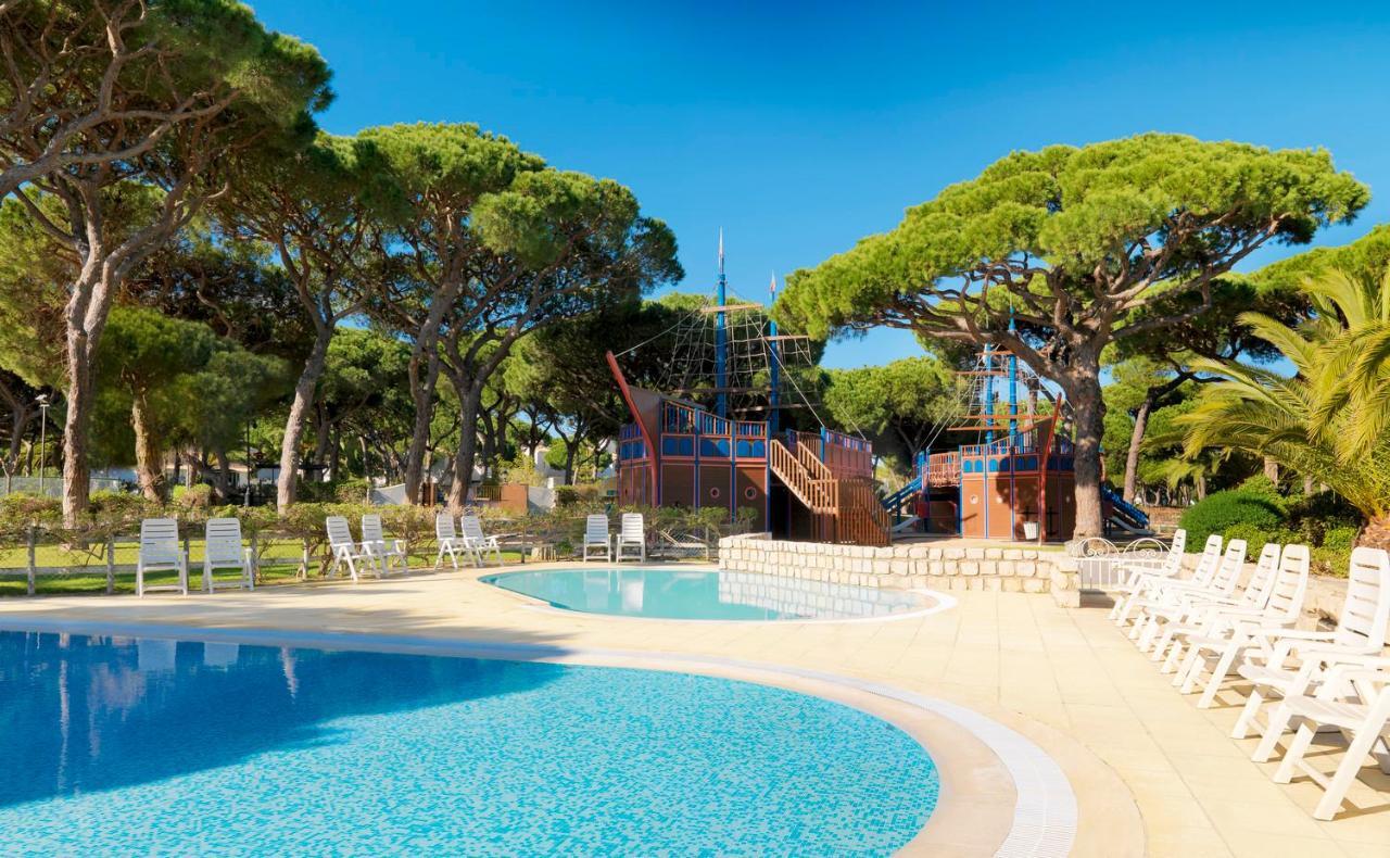 Pine Cliffs Gardens Hotell Albufeira Eksteriør bilde
